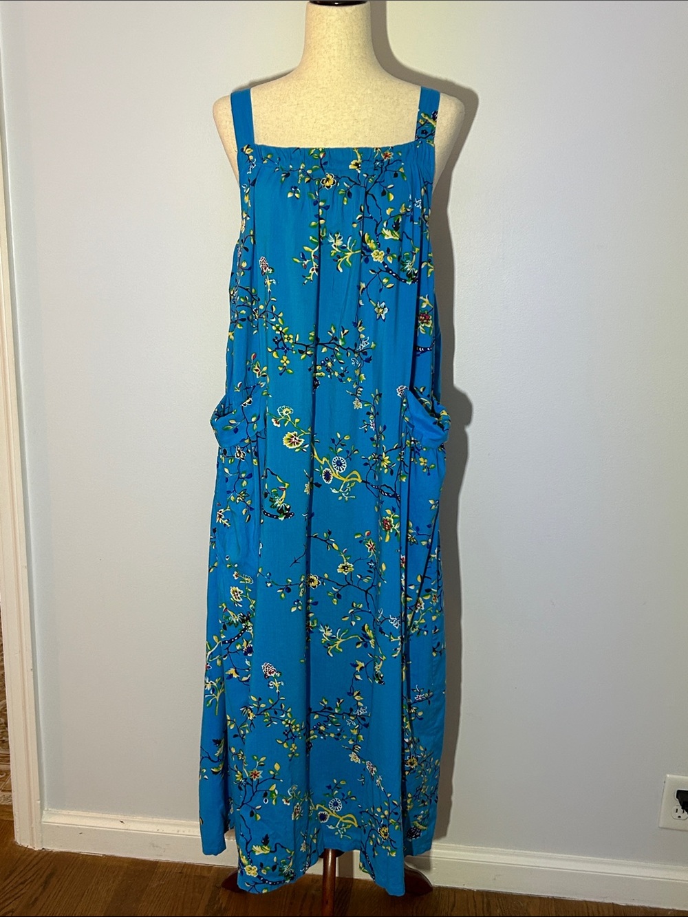 Vibrant Blue Floral 100% Maxi Dress with Pockets